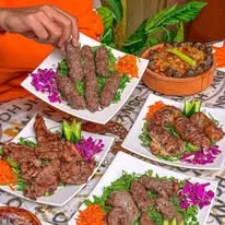 مطعم حسني – تجربة المشويات المصرية الأصيلة في قلب شرم الشيخ