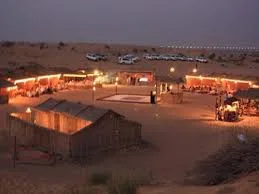 سفارى وعشاء بدوى